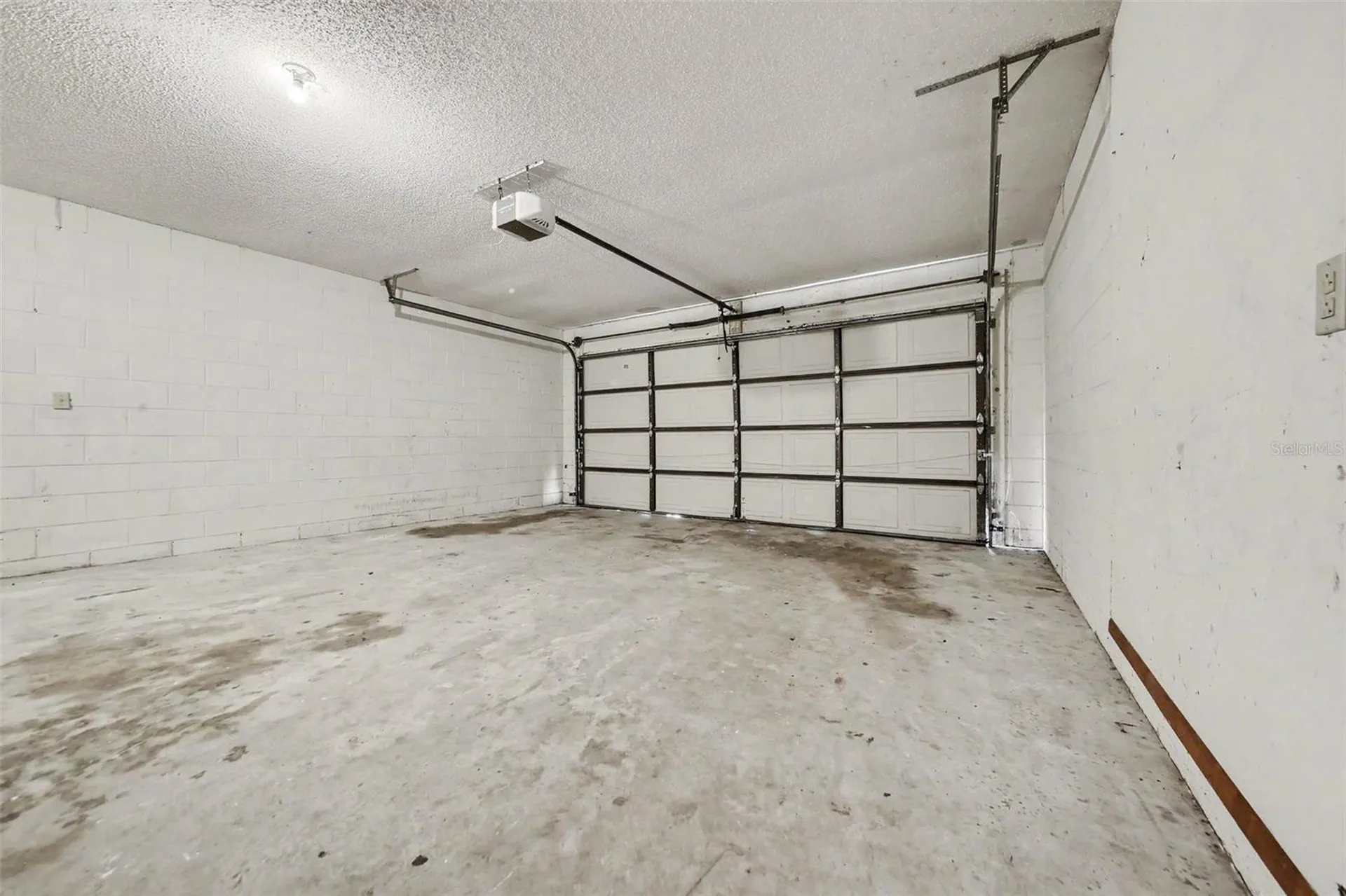 7734 Lakeside Woods Drive Orlando FL 32810