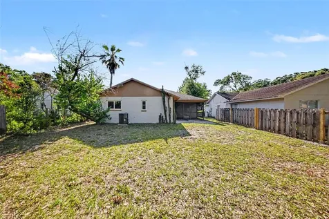 7734 Lakeside Woods Drive Orlando FL 32810