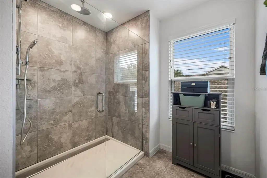 535 Darshire Avenue Eustis FL 32736