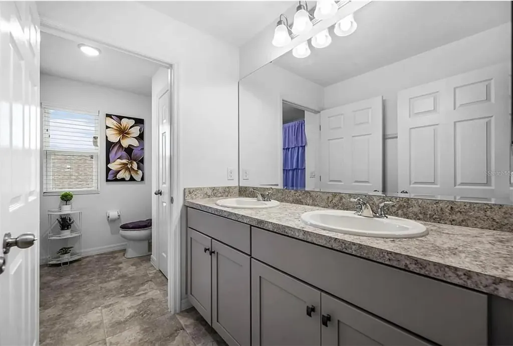 535 Darshire Avenue Eustis FL 32736