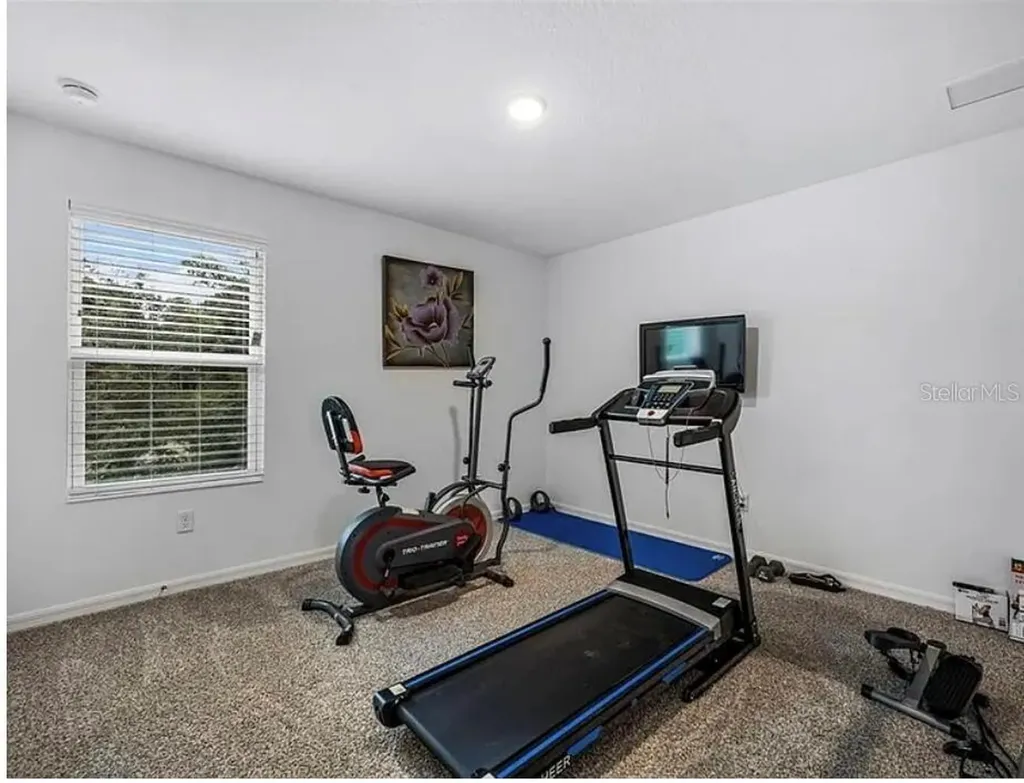 535 Darshire Avenue Eustis FL 32736