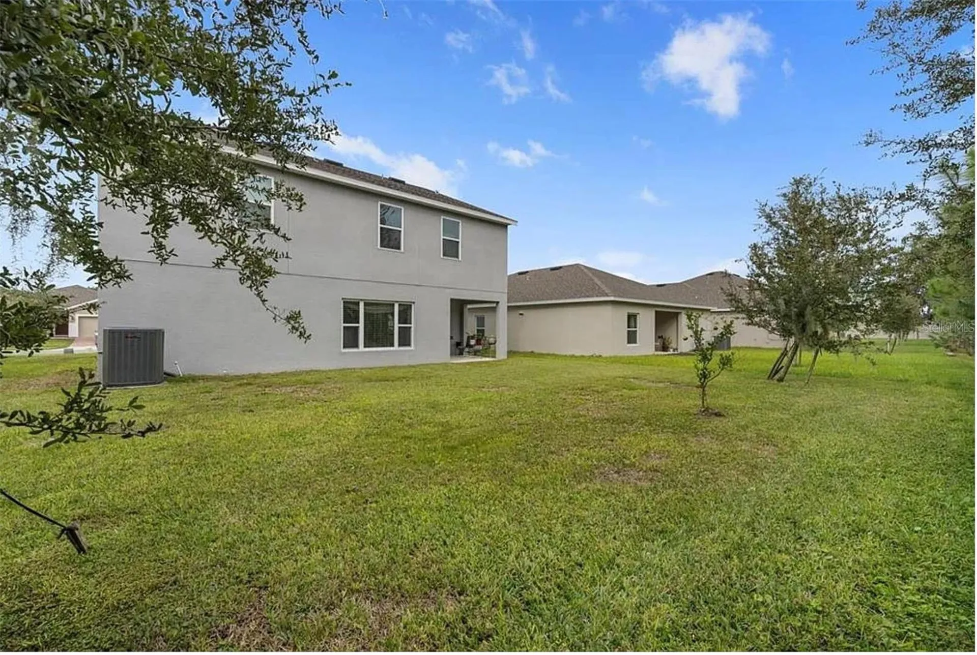 535 Darshire Avenue Eustis FL 32736