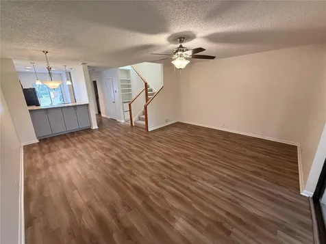 819 Oak Park Place Brandon FL 33511