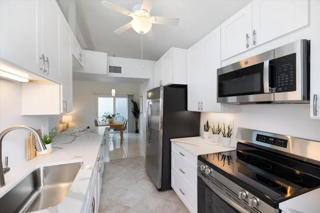 1585 Tarpon Center Drive Venice FL 34285