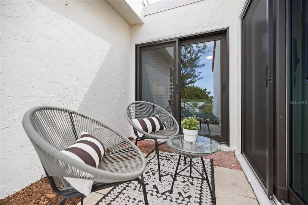 1585 Tarpon Center Drive Venice FL 34285