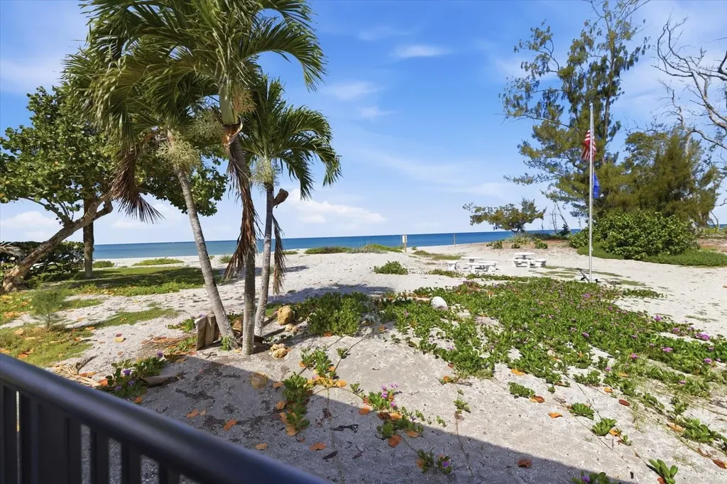 1585 Tarpon Center Drive Venice FL 34285