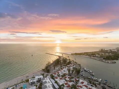 1585 Tarpon Center Drive Venice FL 34285