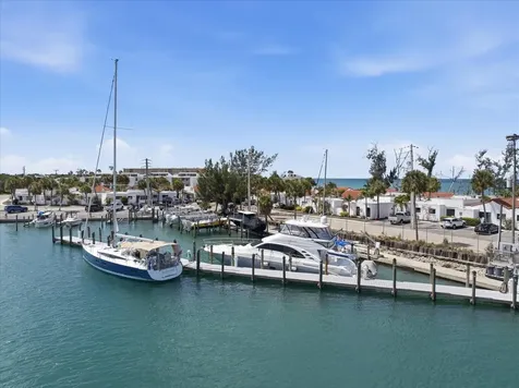 1585 Tarpon Center Drive Venice FL 34285