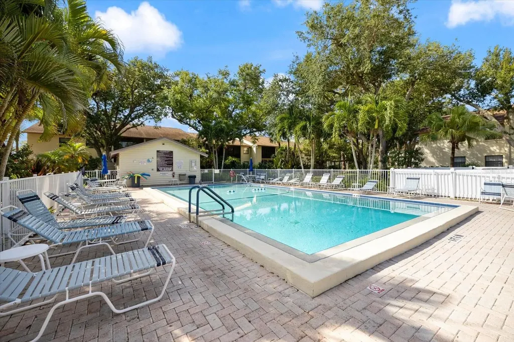 634 Bird Bay Drive E Venice FL 34285