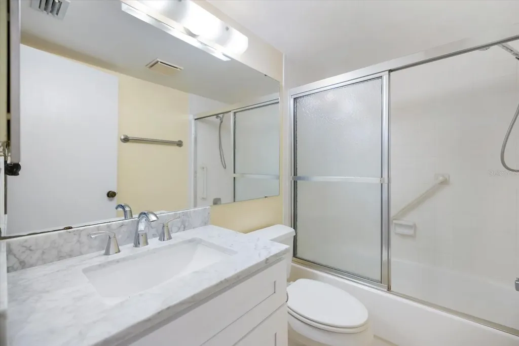 674 Bird Bay Circle Venice FL 34285