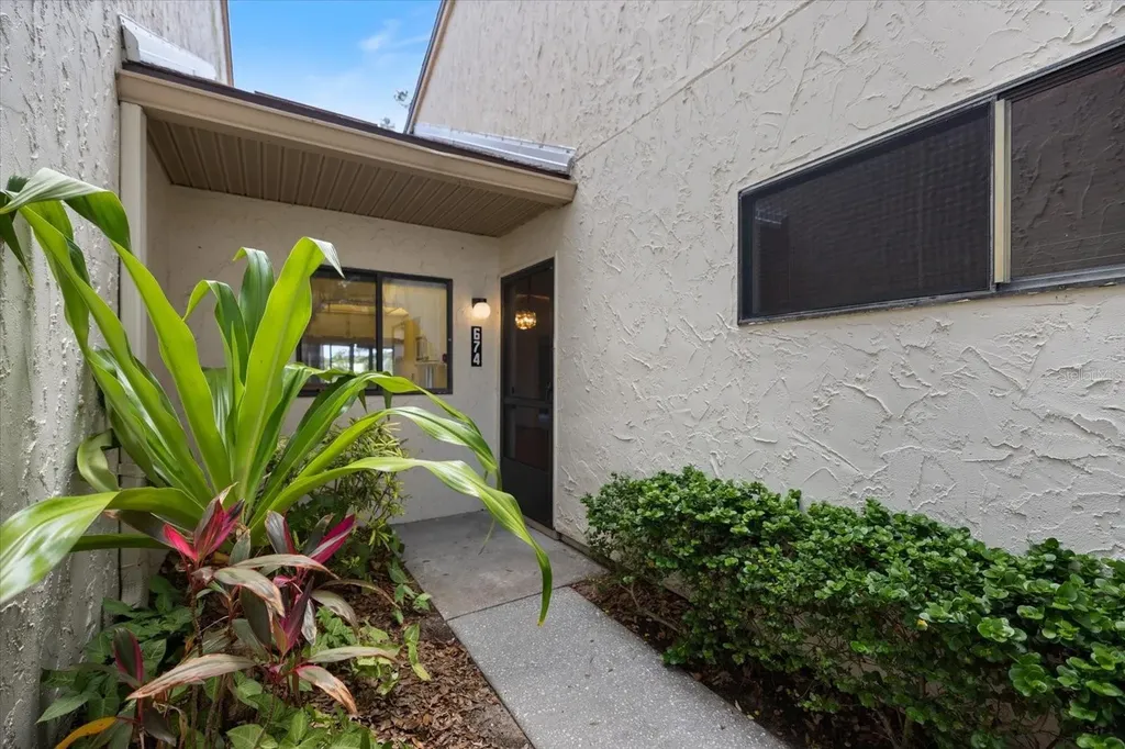 674 Bird Bay Circle Venice FL 34285
