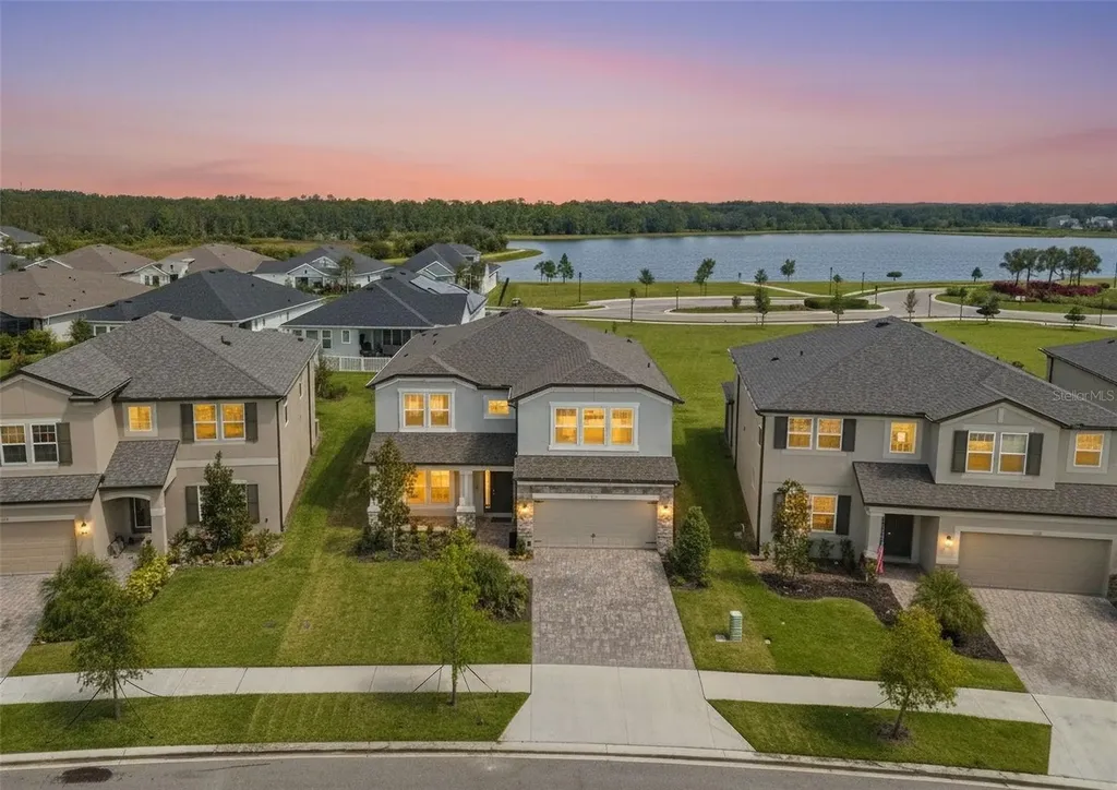 5945 Newberry Pines Avenue Wesley Chapel FL 33545