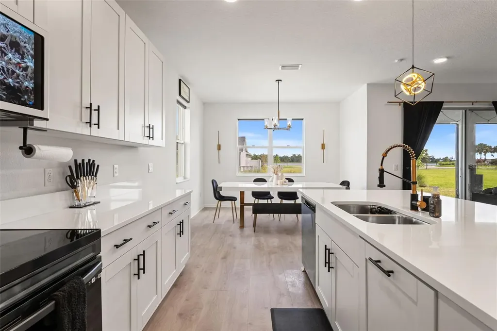 5945 Newberry Pines Avenue Wesley Chapel FL 33545