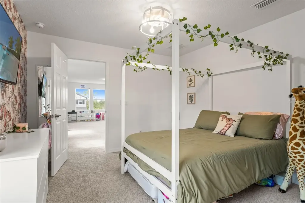 5945 Newberry Pines Avenue Wesley Chapel FL 33545