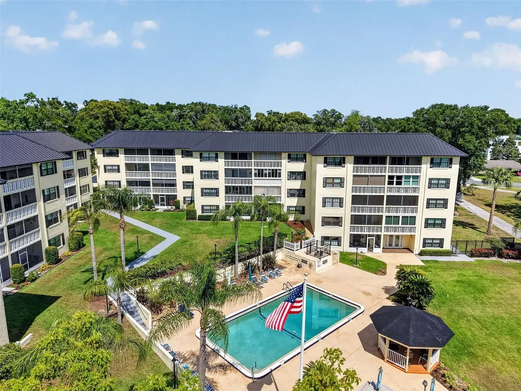 101 N Grandview Street Mount Dora FL 32757