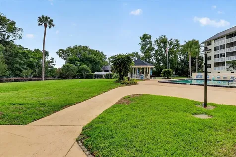 101 N Grandview Street Mount Dora FL 32757