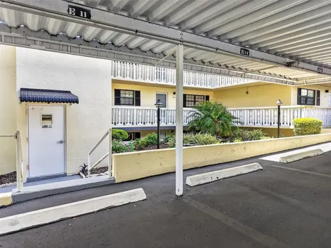 101 N Grandview Street Mount Dora FL 32757