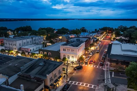 101 N Grandview Street Mount Dora FL 32757