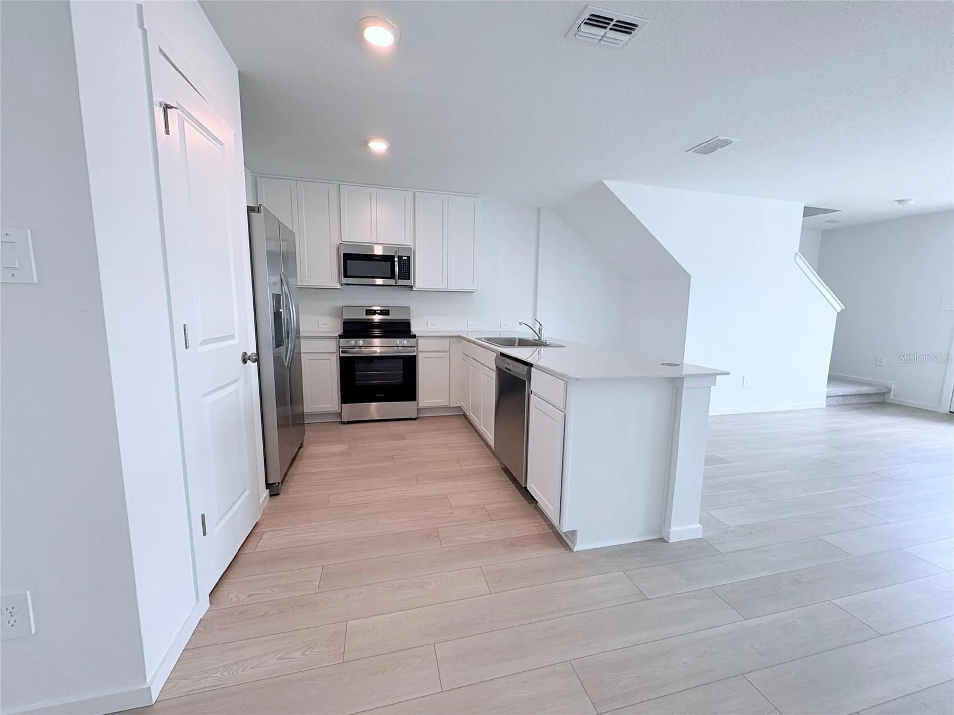 886 Lynx Street Davenport FL 33837