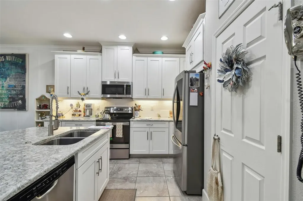 8747 Terracina Lake Drive Tampa FL 33625