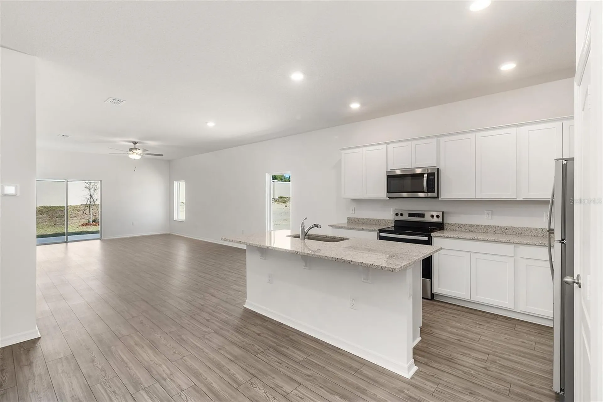 1782 White Elephant Winter Haven FL 33884