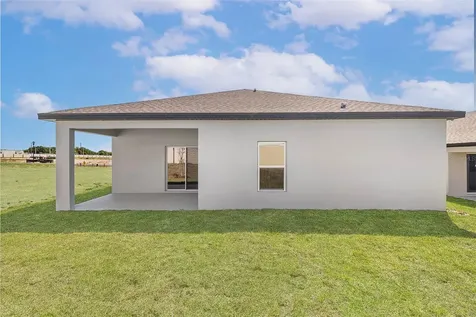 1782 White Elephant Winter Haven FL 33884