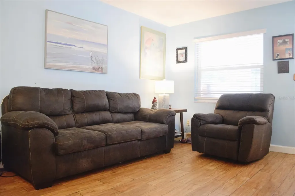 331 Sky Loch Drive W Dunedin FL 34698