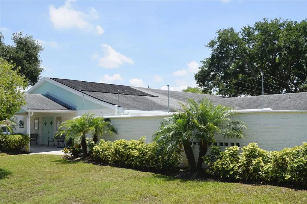 331 Sky Loch Drive W Dunedin FL 34698