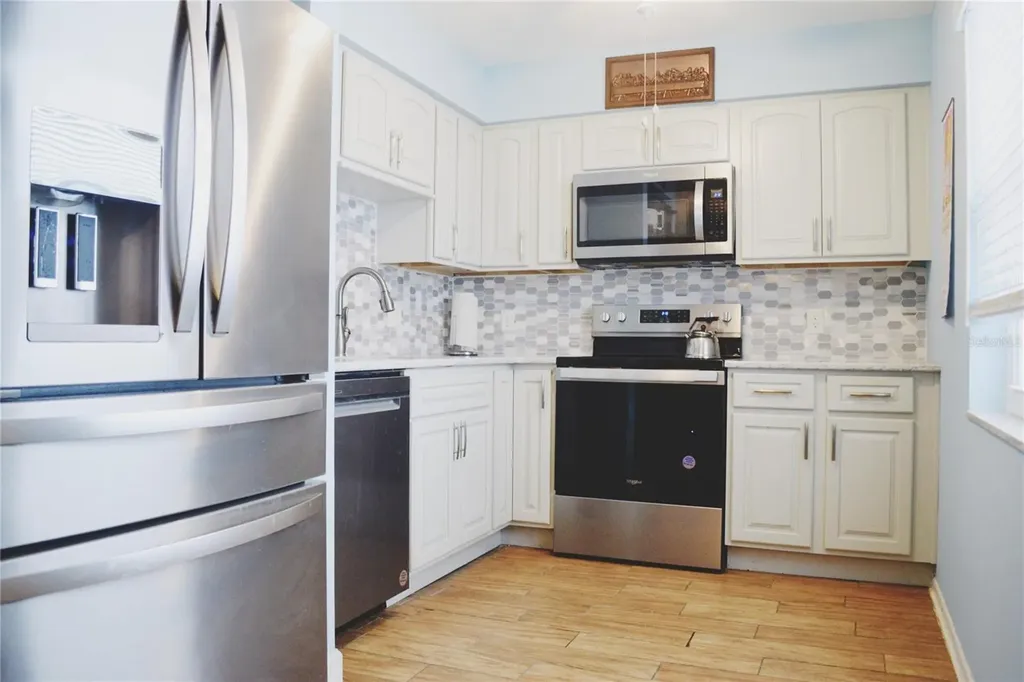 331 Sky Loch Drive W Dunedin FL 34698