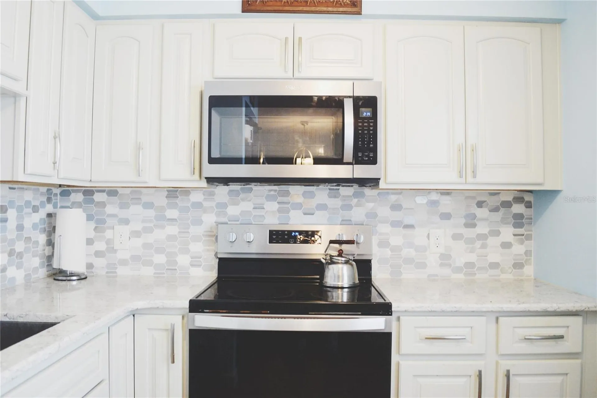 331 Sky Loch Drive W Dunedin FL 34698