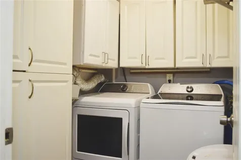 331 Sky Loch Drive W Dunedin FL 34698