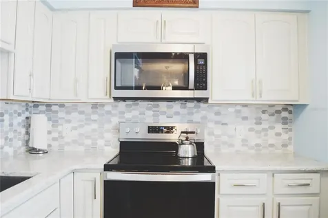 331 Sky Loch Drive W Dunedin FL 34698