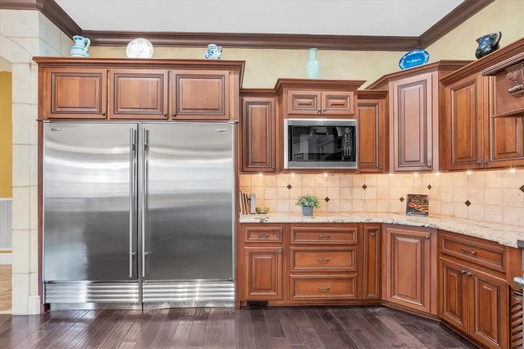 1067 Ashland Avenue Tarpon Springs FL 34689