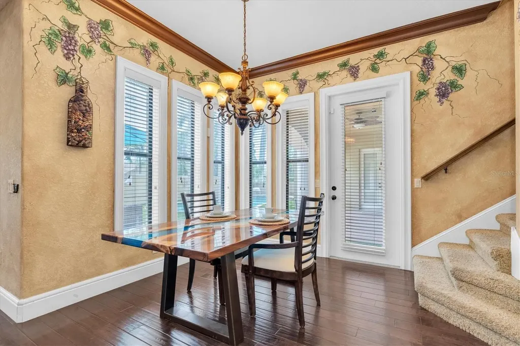 1067 Ashland Avenue Tarpon Springs FL 34689