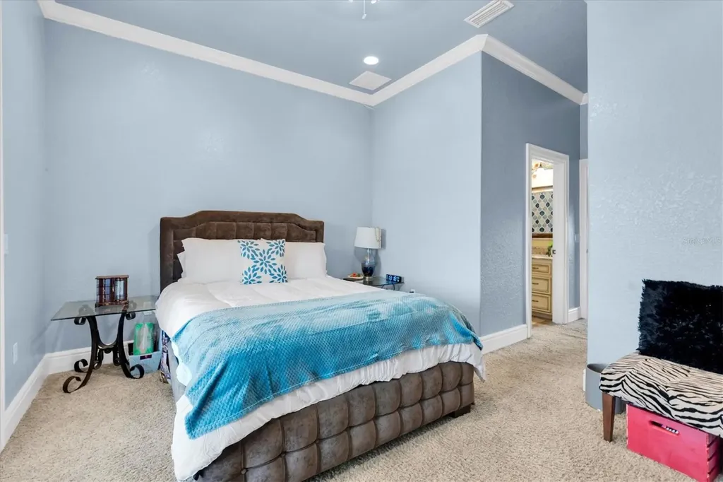 1067 Ashland Avenue Tarpon Springs FL 34689