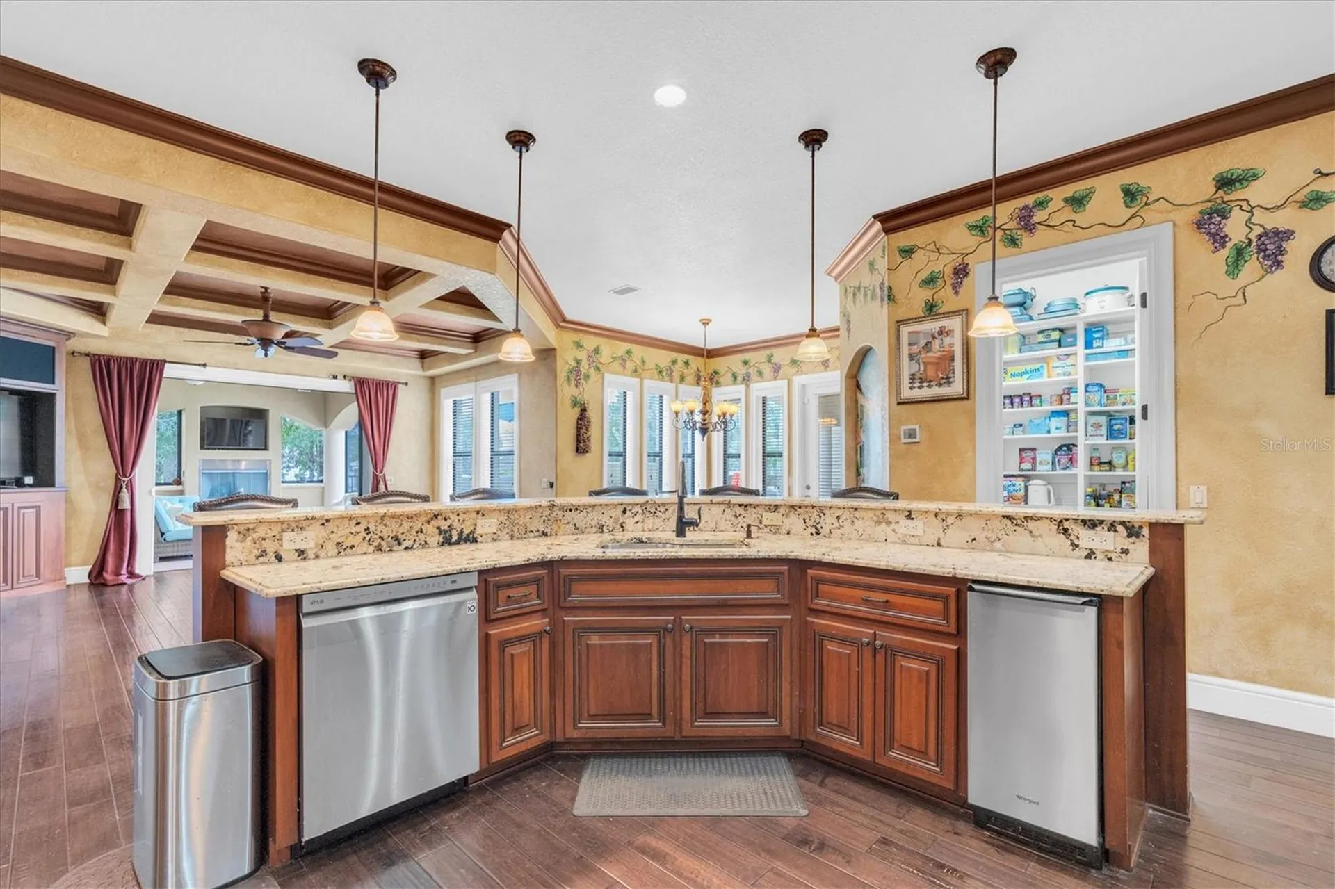 1067 Ashland Avenue Tarpon Springs FL 34689