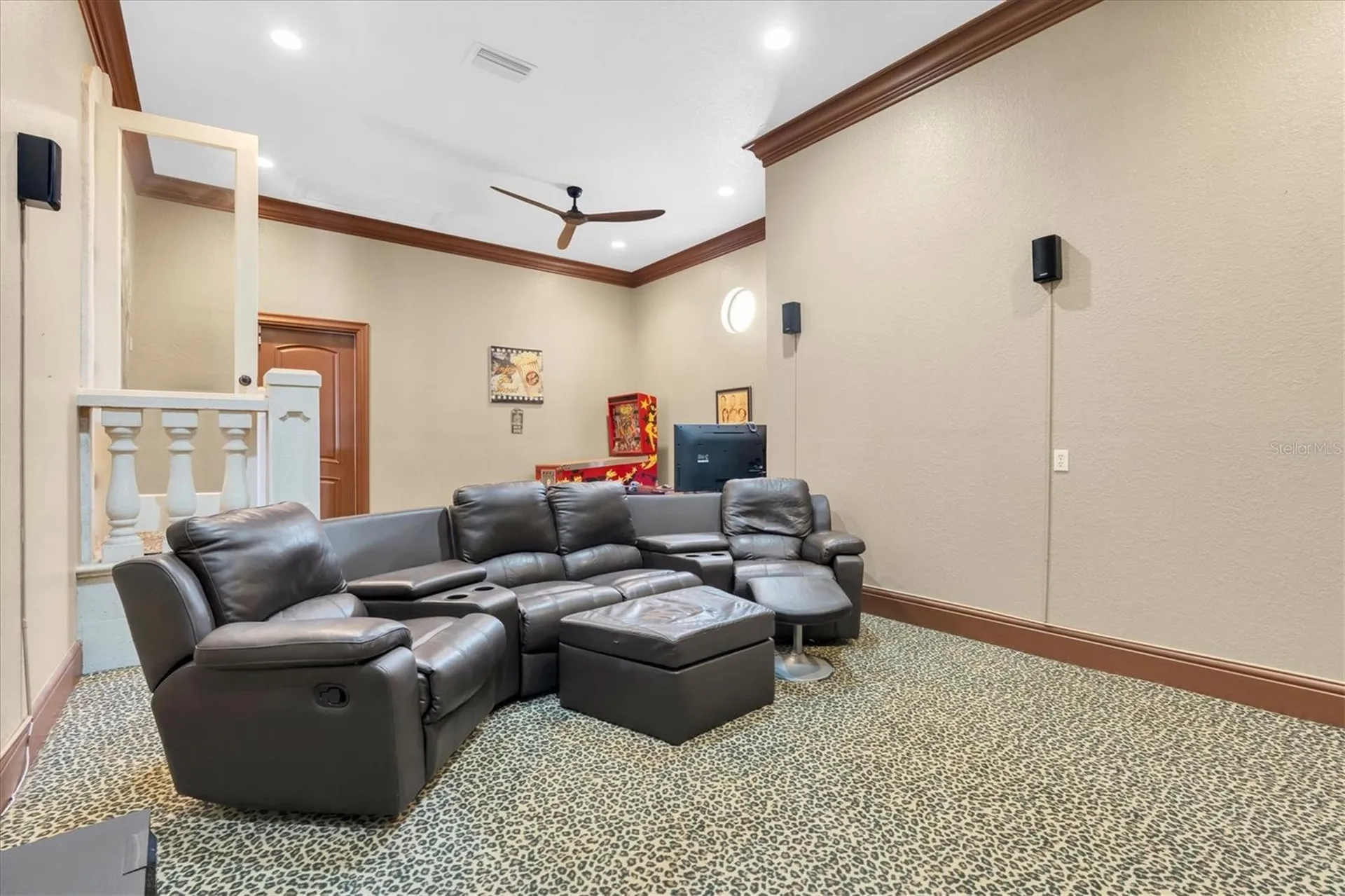 1067 Ashland Avenue Tarpon Springs FL 34689