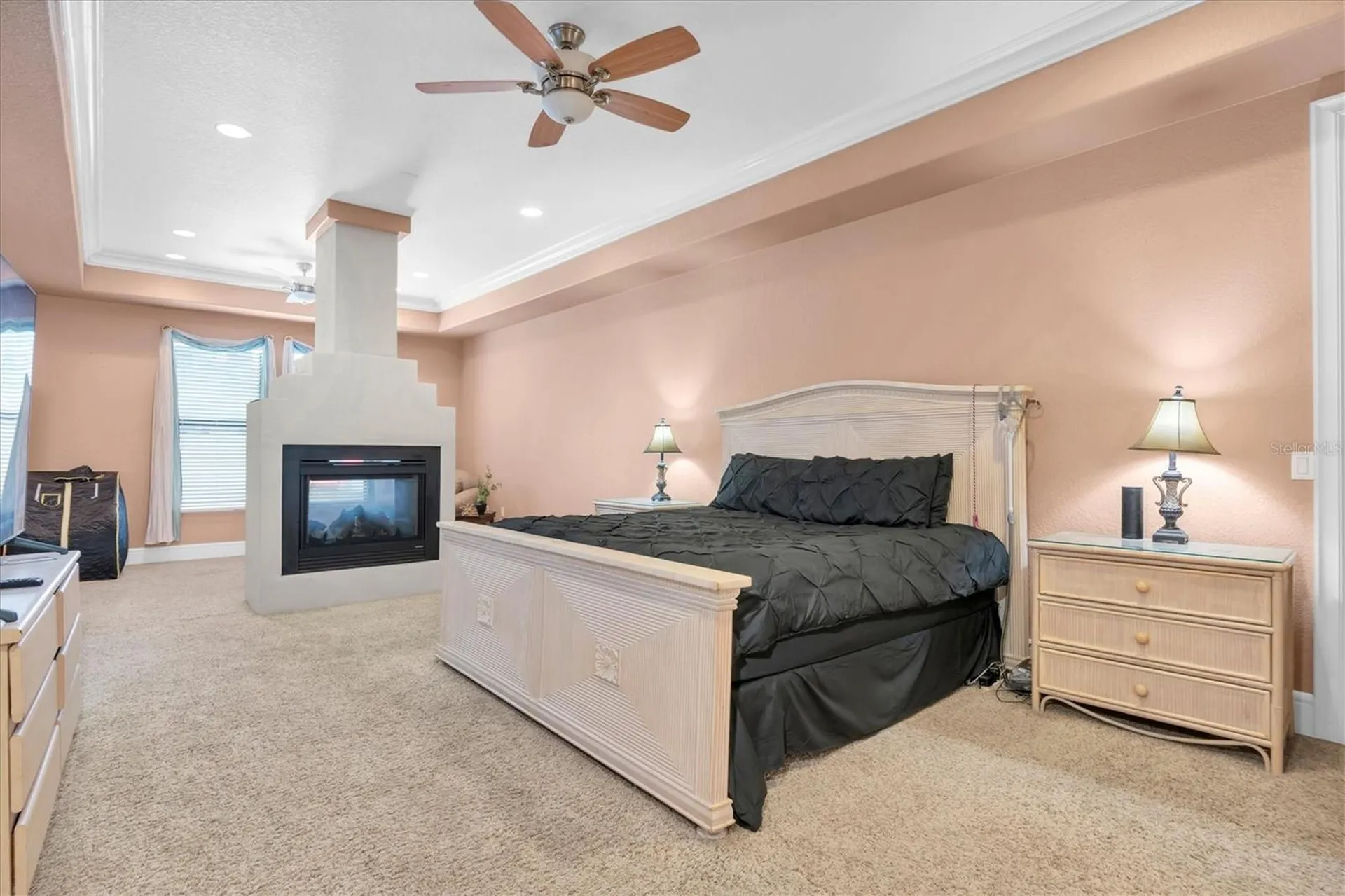 1067 Ashland Avenue Tarpon Springs FL 34689