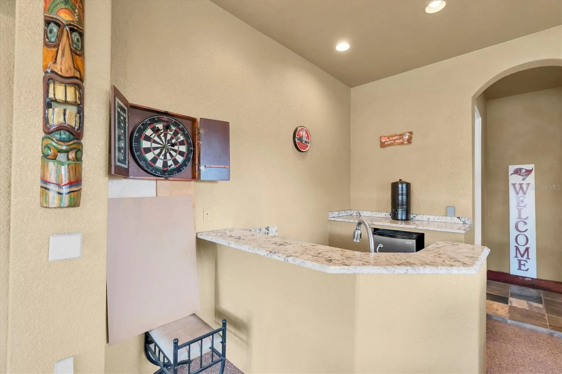 1067 Ashland Avenue Tarpon Springs FL 34689