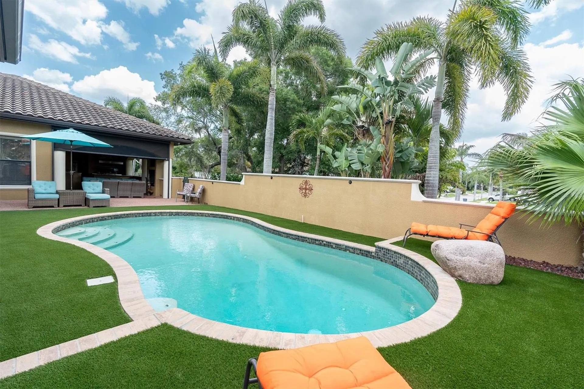 1067 Ashland Avenue Tarpon Springs FL 34689