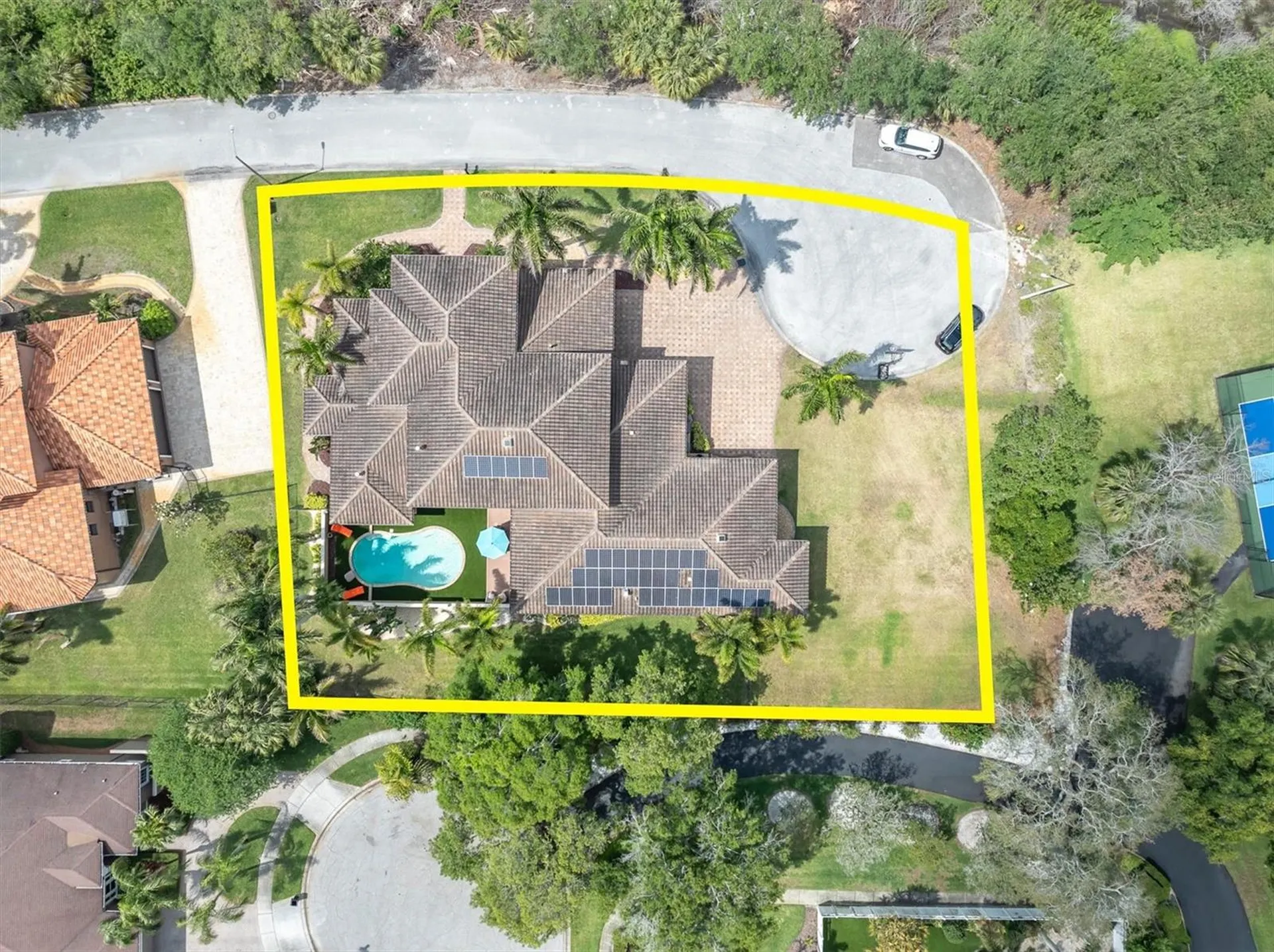 1067 Ashland Avenue Tarpon Springs FL 34689