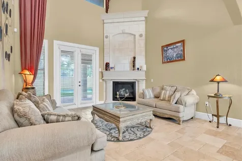 1067 Ashland Avenue Tarpon Springs FL 34689
