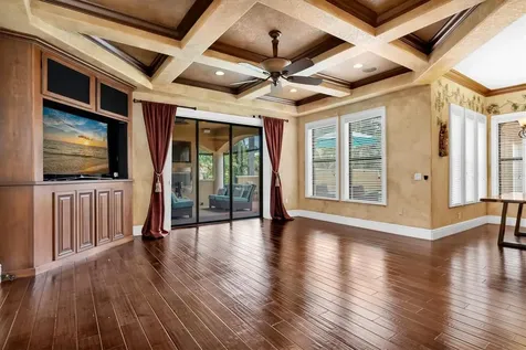 1067 Ashland Avenue Tarpon Springs FL 34689