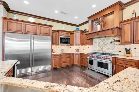 1067 Ashland Avenue Tarpon Springs FL 34689