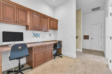 1067 Ashland Avenue Tarpon Springs FL 34689