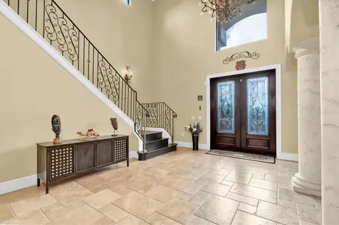 1067 Ashland Avenue Tarpon Springs FL 34689