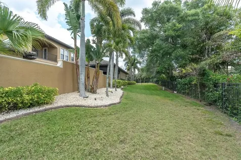 1067 Ashland Avenue Tarpon Springs FL 34689