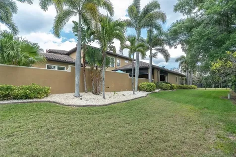 1067 Ashland Avenue Tarpon Springs FL 34689