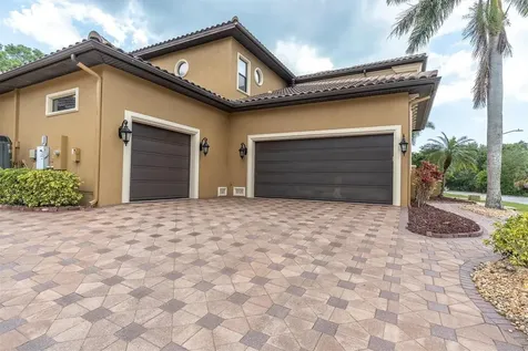1067 Ashland Avenue Tarpon Springs FL 34689
