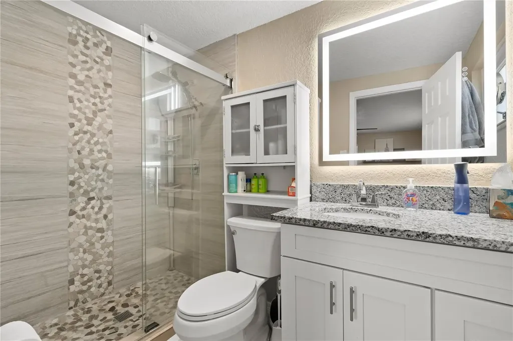 115 Ten Oak Place Valrico FL 33594